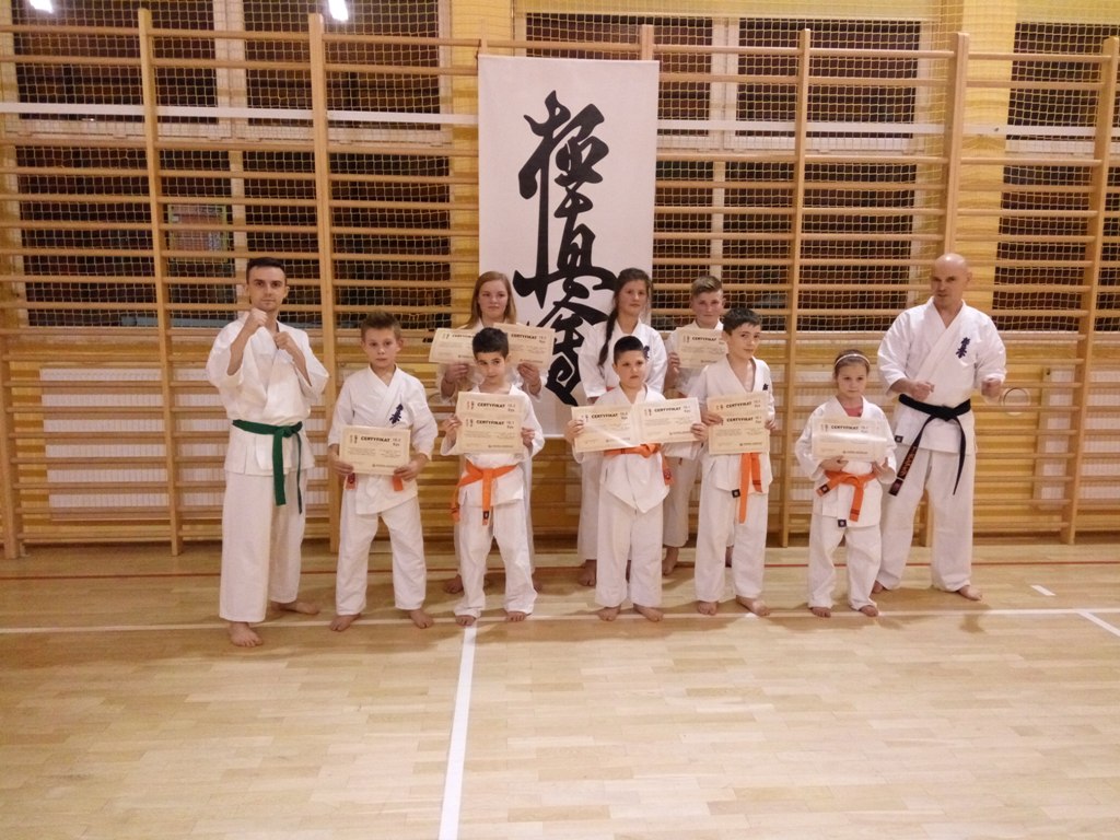 Obrazy newsów: na_stone_karate17.jpg